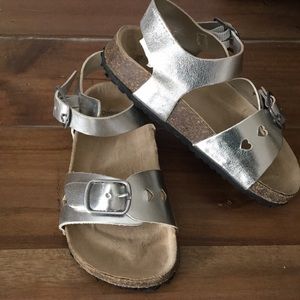 Gymboree faux Birkenstock little girls sandals
